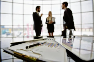 Raportowanie ESG - prawo i przepisy: Kluczowe zmiany i wyzwania dla przedsiębiorstw w 2023 roku